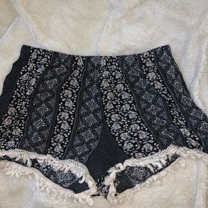 SOFT FLOWY SHORTS !!